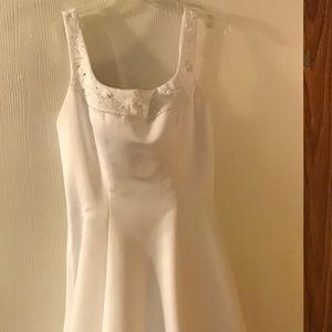 Wedding dress. Size 8.